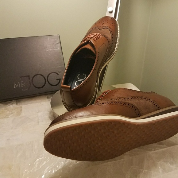 Shoes - Picture 5 of 7